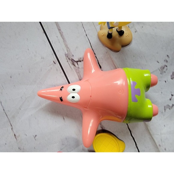 SpongeBob, Squidward Patrick McDonald's Toys - Picture 8 of 12